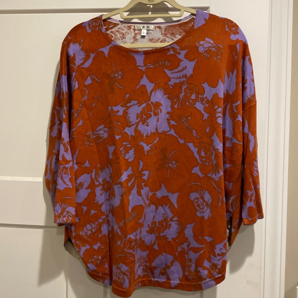 tyler boe sweater, size medium, rust and periwinkle design, excellent condition